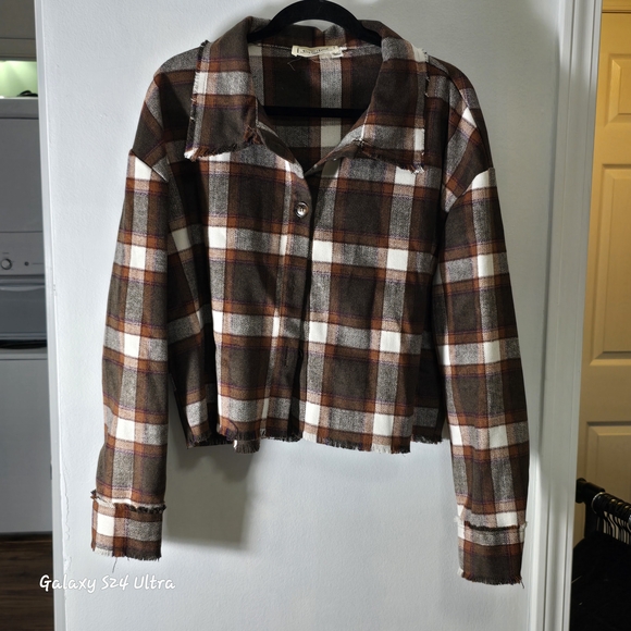 Plaid Button-Up Women's Jacket - Picture 8 of 8